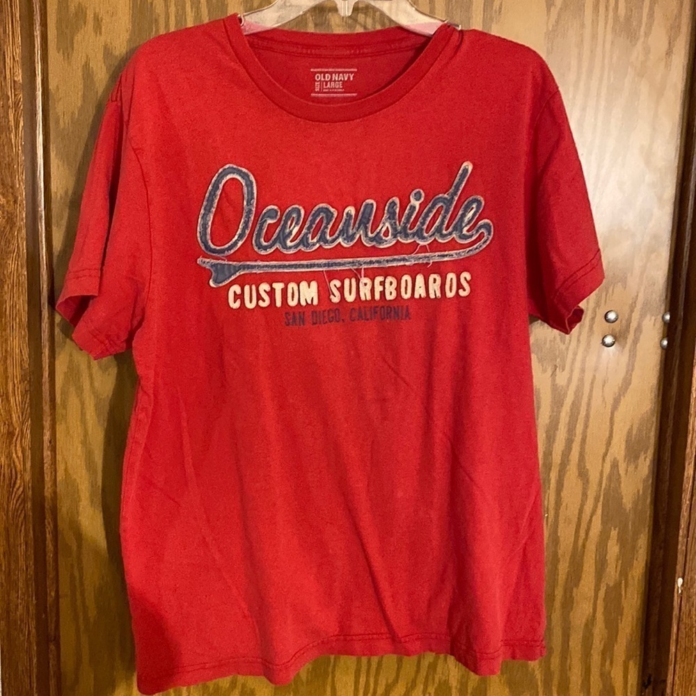 Old Navy Tee size Large (BT)